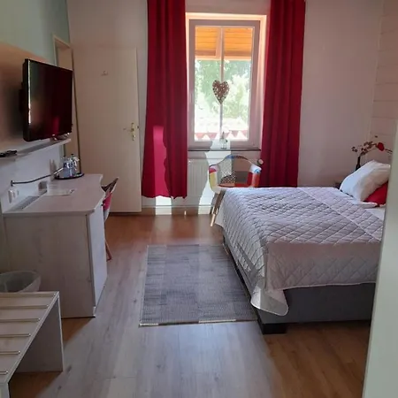 Am Roemnitzer Muehle 3*